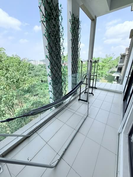 Townhouse for Rent in 16 Sierra (Puchong) - Jennifer Lai - Balcony - PropertyGuru.com.my