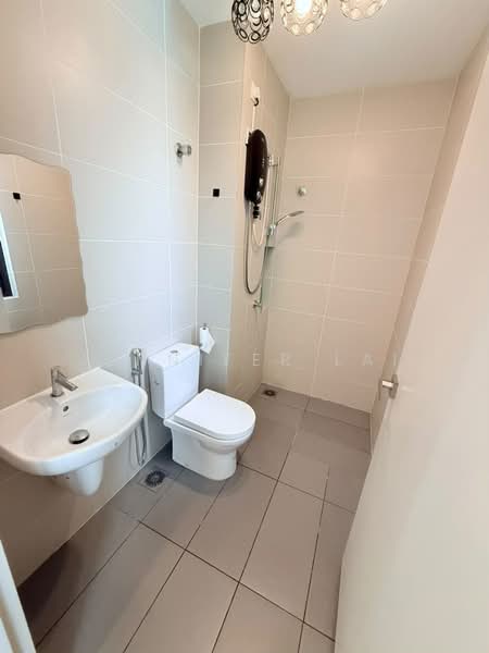Townhouse for Rent in 16 Sierra (Puchong) - Jennifer Lai - Bathroom - PropertyGuru.com.my