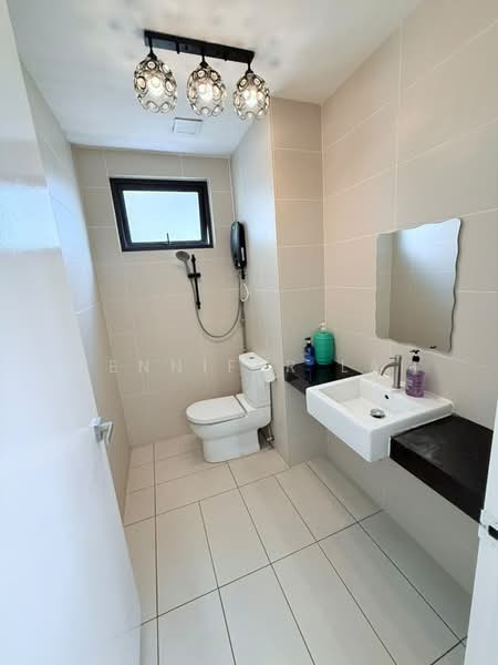Townhouse for Rent in 16 Sierra (Puchong) - Jennifer Lai - Bathroom - PropertyGuru.com.my
