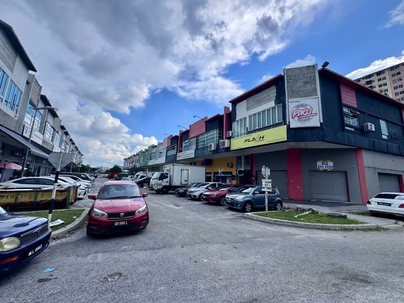 Kedai untuk Disewa di Kampung Medan (Petaling Jaya) - Loh KC - Exterior - PropertyGuru.com.my