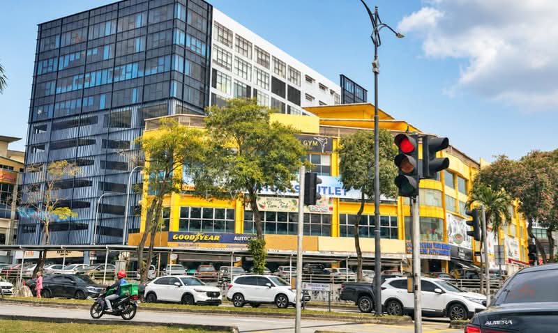 Kedai / Pejabat untuk Disewa di Usj 10 (Subang Jaya) - Kevin Ho - Exterior - PropertyGuru.com.my
