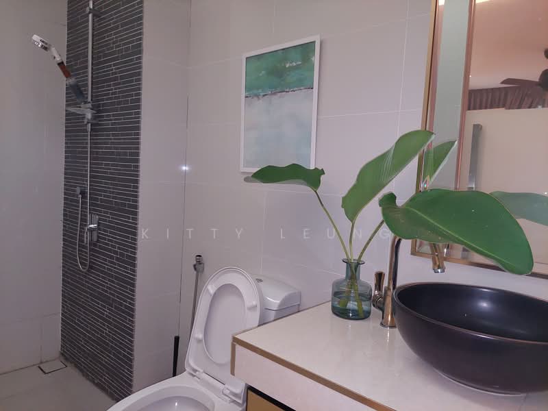 3-storey Terraced House for Sale in Damansara Perdana (Selangor) - Kitty Leung - Bathroom - PropertyGuru.com.my