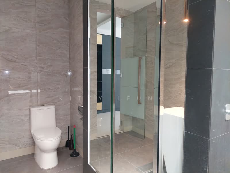 3-storey Terraced House for Sale in Damansara Perdana (Selangor) - Kitty Leung - Bathroom - PropertyGuru.com.my