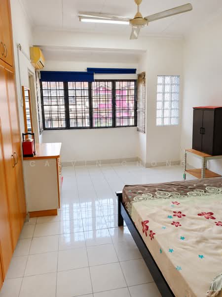 Rumah Teres 2 Tingkat untuk Dijual di Taman Putra Prima (Puchong) - Calvin Chong - Bedroom - PropertyGuru.com.my