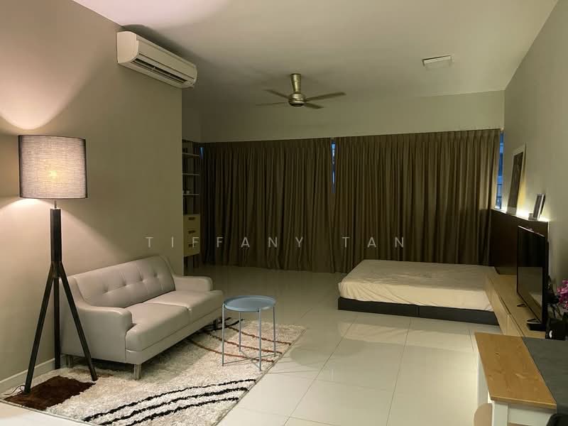 Servis Apartment untuk Disewa di Regalia Residence - Tiffany Tan - Living Room - PropertyGuru.com.my