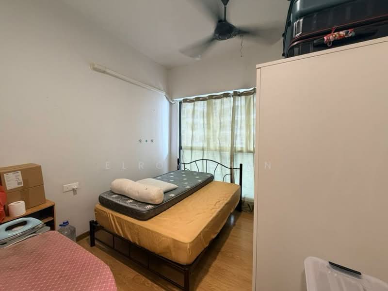 Condominium for Sale at Bay Laurel @ Country Garden Danga Bay - Elroy Chan - Bedroom - PropertyGuru.com.my