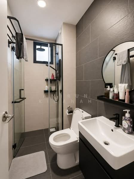Servis Apartment untuk Disewa di Tuan Residency - Amirun Kinanah - Bathroom - PropertyGuru.com.my