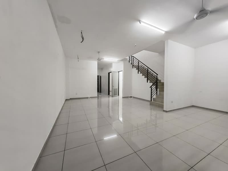Rumah Teres 2 Tingkat untuk Dijual di Kampung Sungai Jarom (Jenjarom) - KT Go - Interior - PropertyGuru.com.my