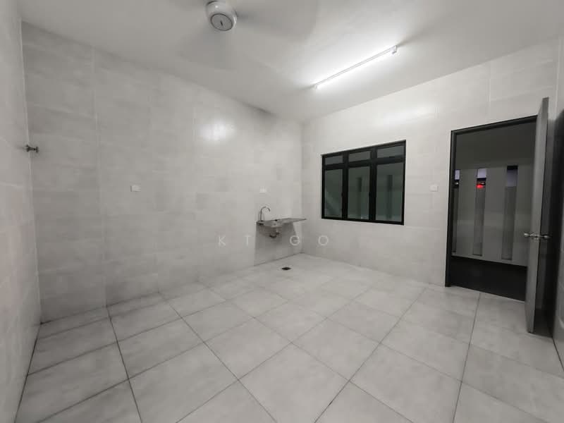 Rumah Teres 2 Tingkat untuk Dijual di Kampung Sungai Jarom (Jenjarom) - KT Go - Interior - PropertyGuru.com.my