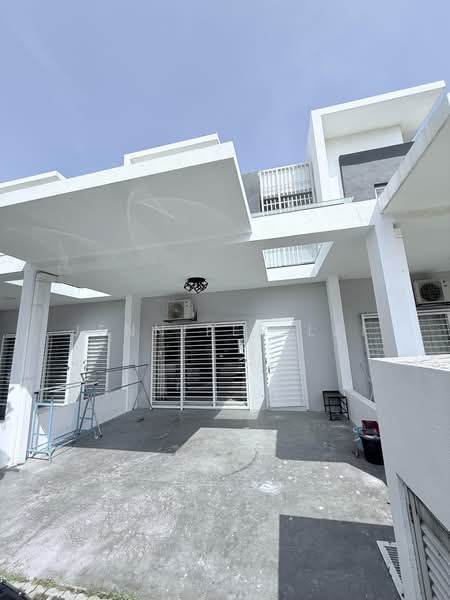 Rumah Teres 2 Tingkat untuk Disewa di Dengkil (Selangor) - Jennifer Lai - PropertyGuru.com.my