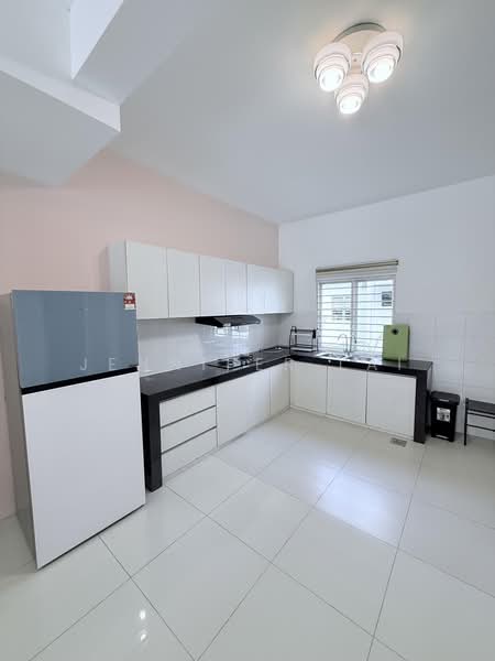 Rumah Teres 2 Tingkat untuk Disewa di Dengkil (Selangor) - Jennifer Lai - PropertyGuru.com.my
