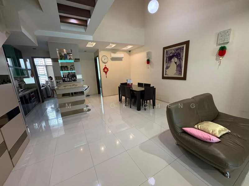 3-storey Terraced House for Sale in Bayan Baru (Penang) - Lim Seok Cheng - Living Room - PropertyGuru.com.my