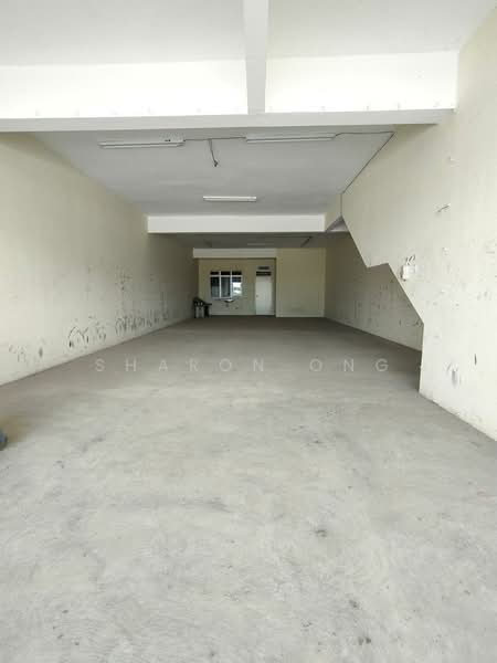 Shop for Sale in Pekan Nenas (Jeram Batu) - Sharon Ong - Interior - PropertyGuru.com.my