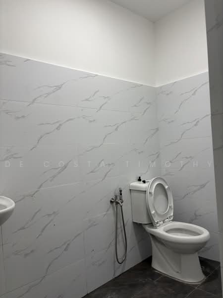 Rumah Teres 1-Tingkat untuk Dijual di Ujong Pasir (Melaka) - De Costa Timothy - Bathroom - PropertyGuru.com.my