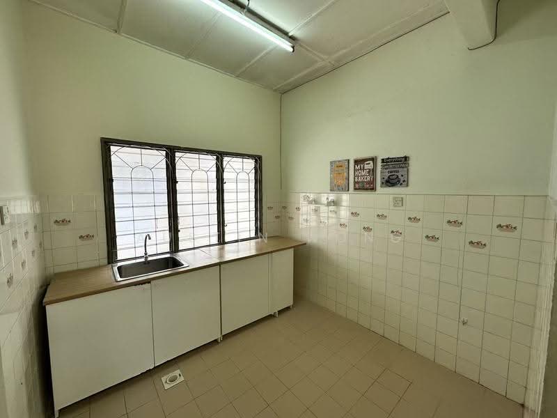2-storey Terraced House for Rent in Usj 6 (Subang Jaya) - Austin Wong - Kitchen - PropertyGuru.com.my