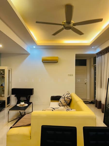 Rumah Bandar untuk Disewa di Tanjung Bungah (Penang) - Zherlynn Ho - Living Room - PropertyGuru.com.my