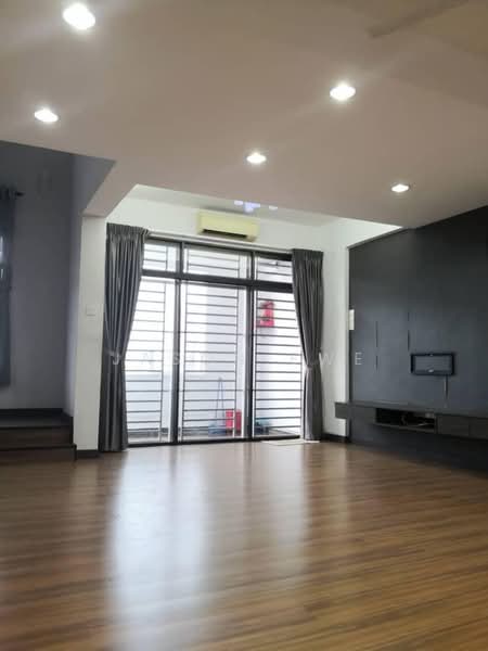 Apartment for Sale at Desa Permai Indah Apartment - Jason Ewe - Living Room - PropertyGuru.com.my