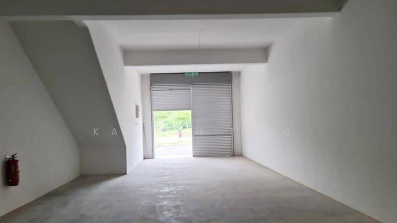 Shop / Office untuk Disewa di Taman Mutiara Rini (Skudai) - Kaitlyn Teng - Entrance - PropertyGuru.com.my
