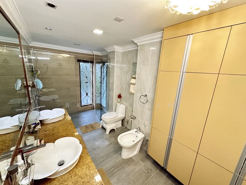 Semi-Detached House for Sale in SS4 (Petaling Jaya) - Akmal Adam - Bathroom - PropertyGuru.com.my