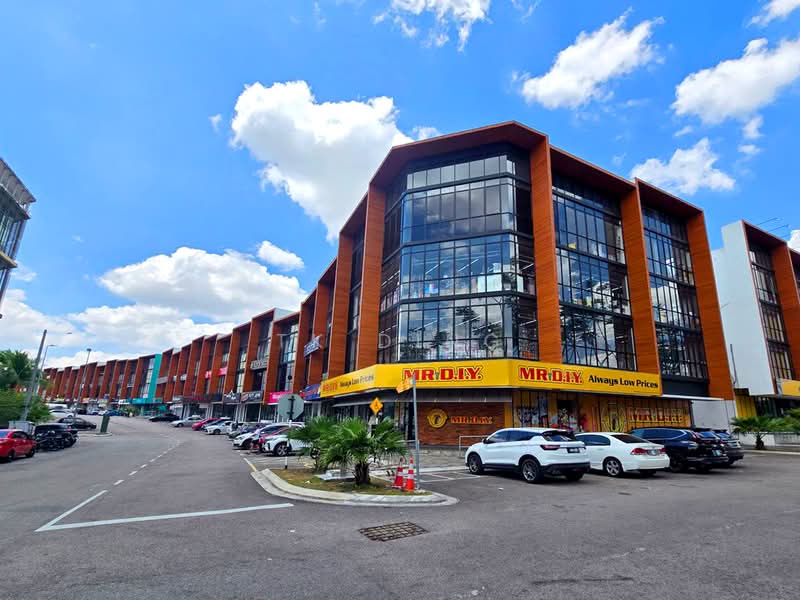 Shop for Sale in Taman Damansara Aliff (Tampoi) - TK Ding - Exterior - PropertyGuru.com.my