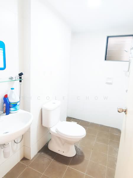 Condominium for Sale at 1 Petaling - Nicole Chow - Bathroom - PropertyGuru.com.my