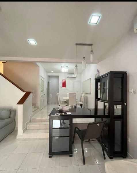 Rumah Teres 2 Tingkat untuk Disewa di Palm Walk (Bandar Sungai Long) - Nora Dean - PropertyGuru.com.my