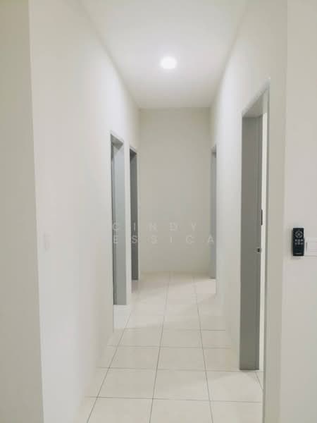 Kondominium untuk Disewa di Platinum OUG Residence - Cindy Jessica - Corridor - PropertyGuru.com.my