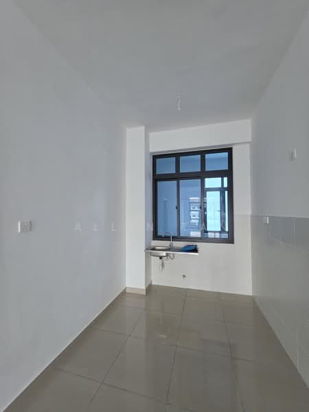Townhouse for Rent in Kampung Sungai Kayu Ara (Petaling Jaya) - Allen Tan - Kitchen - PropertyGuru.com.my