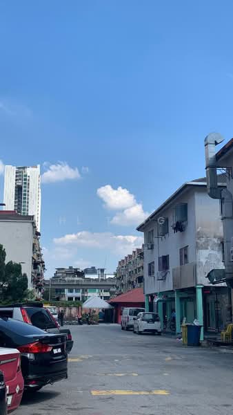 Kedai untuk Dijual di Petaling Jaya (Selangor) - HL Tang - Exterior - PropertyGuru.com.my