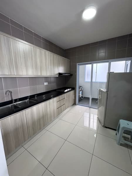 Kondominium untuk Disewa di Aurora Residence @ Lake Side City - Jess Leong - Kitchen - PropertyGuru.com.my