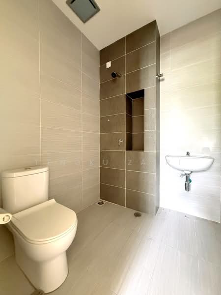 2-storey Terraced House for Sale in Sunsuria City (Dengkil) - Tengku Zairi - PropertyGuru.com.my