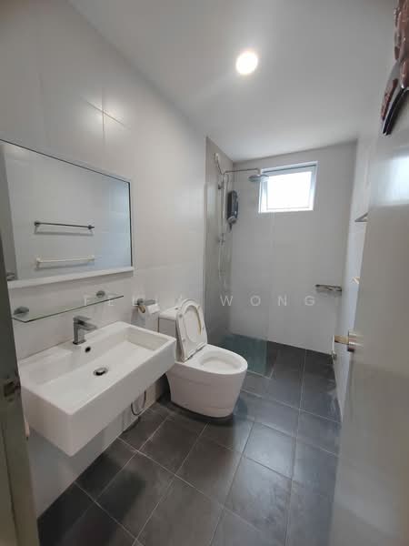 Kondominium untuk Disewa di Aurora Residence @ Lake Side City - Felix Wong - Bathroom - PropertyGuru.com.my