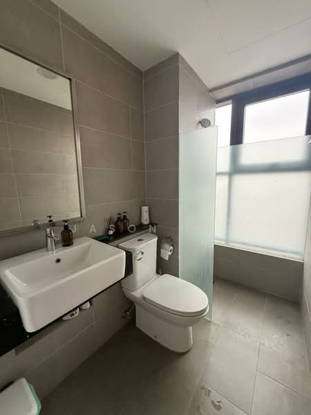 Servis Apartment untuk Dijual di Tropicana 218 Macalister - Jason Ewe - Bathroom - PropertyGuru.com.my