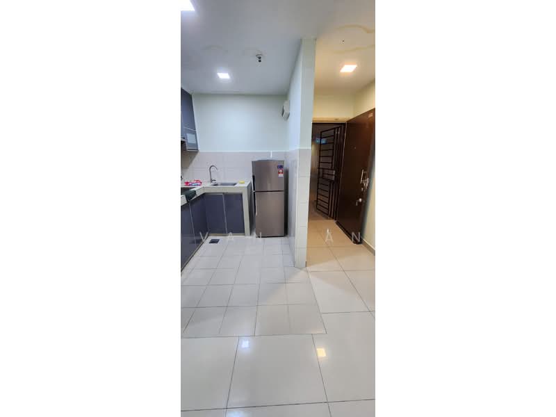 Servis Apartment untuk Disewa di Maytower Serviced Residences - Ivan Tan - Kitchen - PropertyGuru.com.my