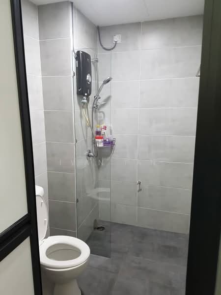 Servis Apartment untuk Disewa di Maytower Serviced Residences - Ivan Tan - Bathroom - PropertyGuru.com.my