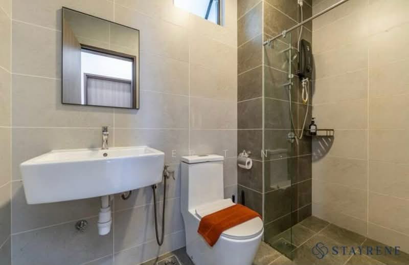 Servis Apartment untuk Dijual di Twin Tower Residence - SASER TAN. - Bathroom - PropertyGuru.com.my