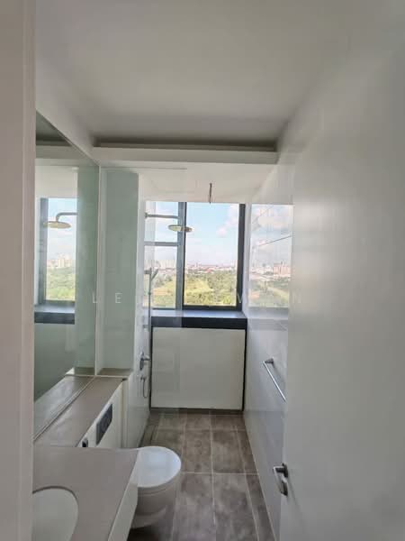Service Residence for Sale at Senada Residence @ KLGCC Resort - Leon Kwan - Bathroom - PropertyGuru.com.my
