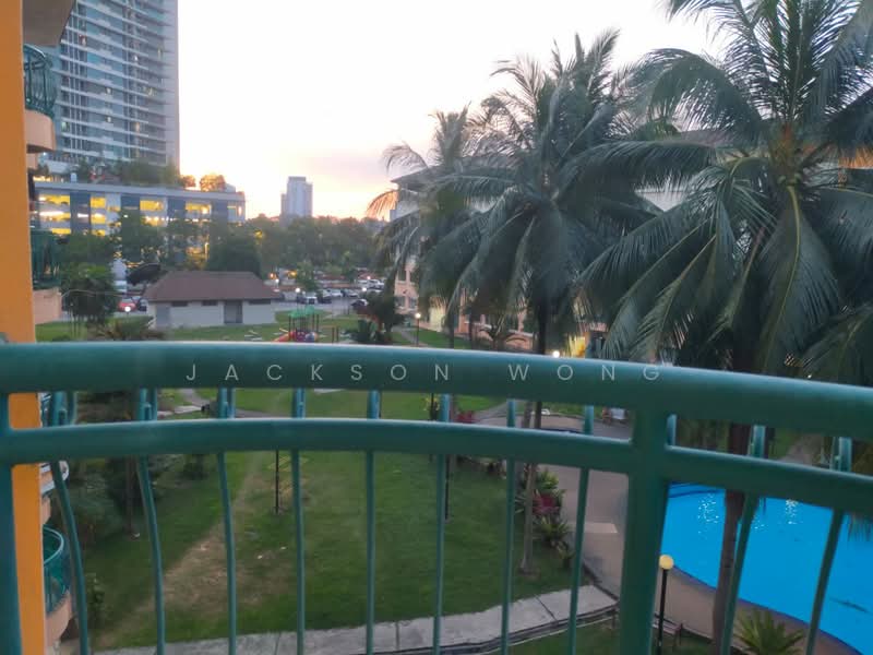 Pangsapuri untuk Dijual di Pangsapuri Sri Camellia - Jackson Wong - Balcony - PropertyGuru.com.my