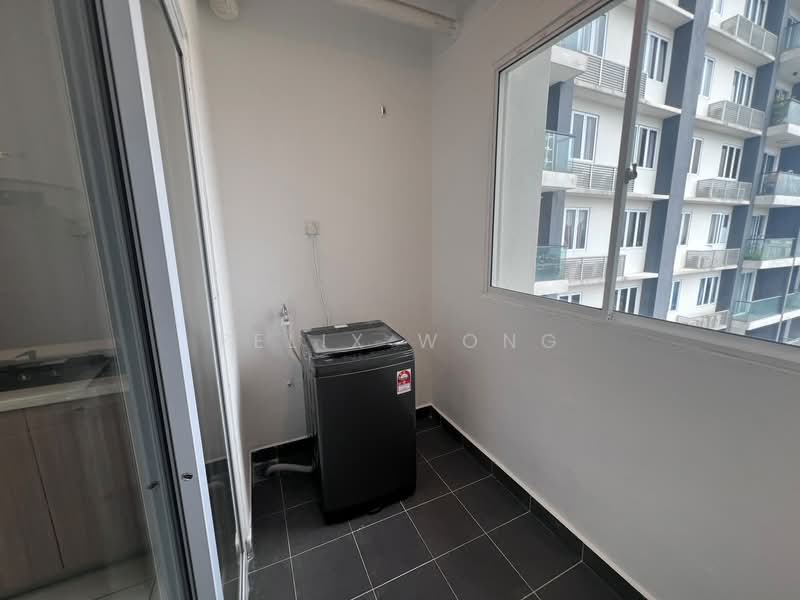 Kondominium untuk Disewa di Aurora Residence @ Lake Side City - Felix Wong - Balcony - PropertyGuru.com.my