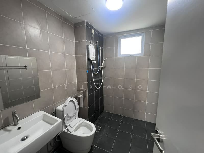 Kondominium untuk Disewa di Aurora Residence @ Lake Side City - Felix Wong - Bathroom - PropertyGuru.com.my