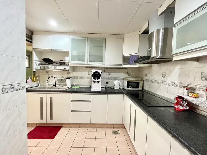 Service Residence for Sale at Three28 Tun Razak - Masnizah Arifin - Kitchen - PropertyGuru.com.my