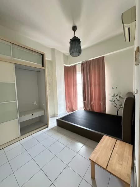 Condominium for Sale at Sterling - Allen Tan - Bedroom - PropertyGuru.com.my