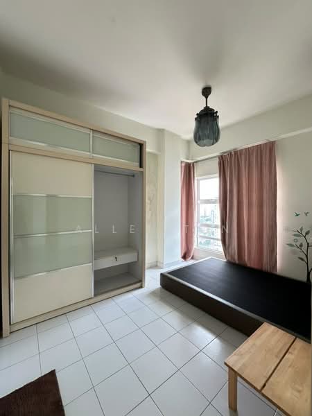 Condominium for Sale at Sterling - Allen Tan - Bedroom - PropertyGuru.com.my