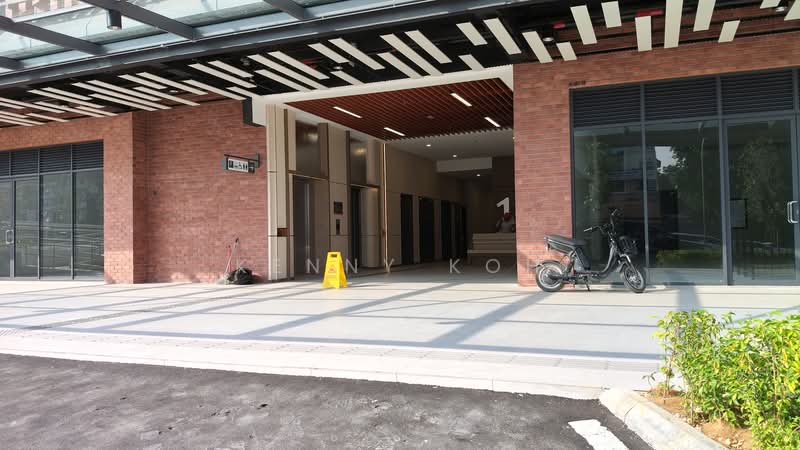 Kedai untuk Disewa di BANDAR PUCHONG JAYA (Puchong) - Kenny Koh - Entrance - PropertyGuru.com.my