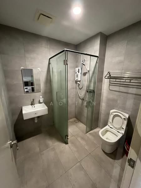 Servis Apartment untuk Disewa di Armani Soho - Yao Tan - Bathroom - PropertyGuru.com.my