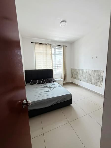 Servis Apartment untuk Dijual di Larkin Heights - Alan Tee - Bedroom - PropertyGuru.com.my