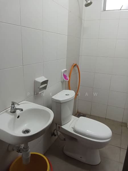 Pangsapuri untuk Disewa di Orchis Apartment - Pinky Liaw - Bathroom - PropertyGuru.com.my