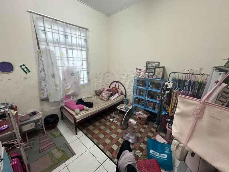 1-storey Terraced House for Sale in Kulai (Johor) - Sharon Ong - Bedroom - PropertyGuru.com.my