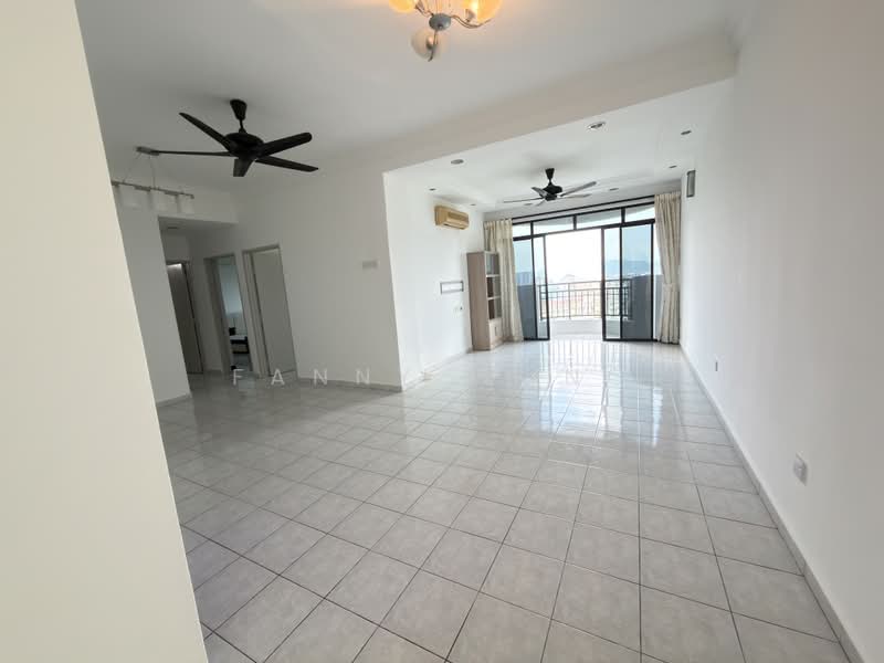 Kondominium untuk Dijual di Vistaria Condominium - Fanny Wong - Living Room - PropertyGuru.com.my