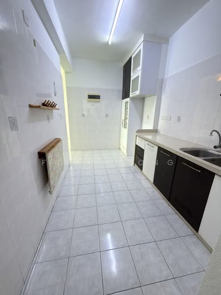 Kondominium untuk Dijual di Vistaria Condominium - Fanny Wong - Kitchen - PropertyGuru.com.my